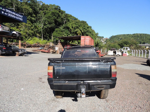 Imagem 2 de 6 de Sucata L200 4x4 Gls 2001/2002 Para Venda De Peças