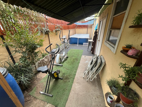 Casa Con Amplio Terreno Y Galpón (ideal Para Negocio) Macul.