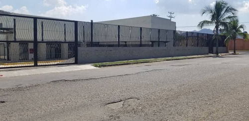 Imagen 3 de 8 de Local San Diego La Cumaca Mb Aa