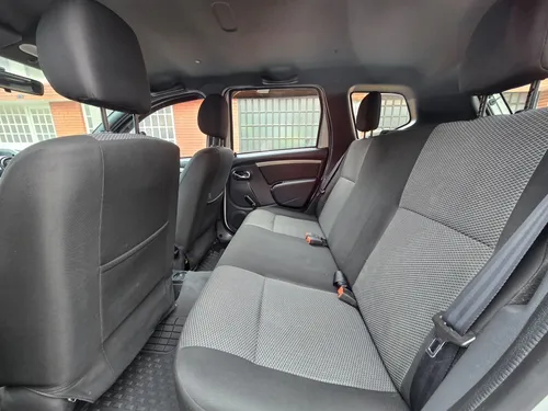 Renault Duster Expressión 2.0 4x4 MT 2017