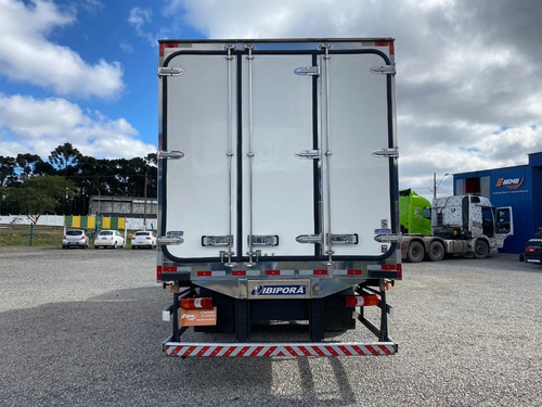 Imagem 4 de 13 de Mb Mercedes-benz Atego 1726 4x2 2020