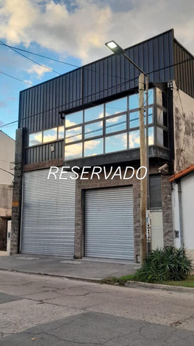 Galpón C/ Oficina En Villa Ballester