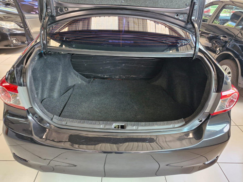 Toyota Corolla Corolla Sedan GLi 1.8 16V (flex) (aut)