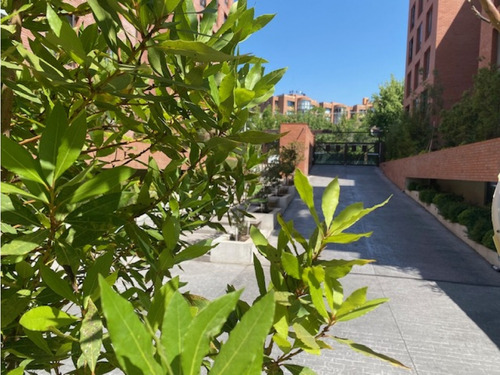 Condominio Jardín Costanera / Raul Labbe