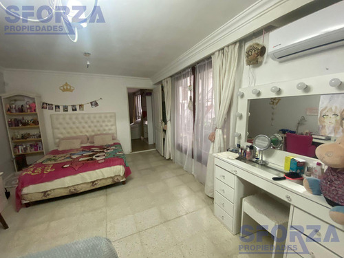 Venta Casa En Barrio El Cortijo