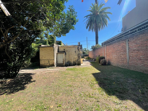 Casa Antigua A Remodelar - Bº San Cayetano - Luján