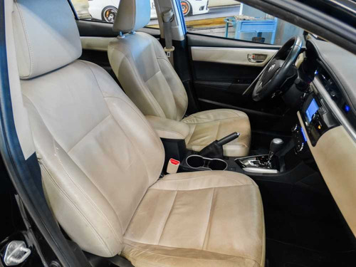 Toyota Corolla Altis 2016