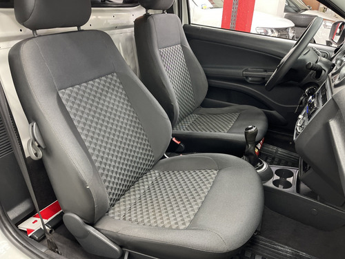 Imagem 12 de 14 de Vw - Volkswagen Saveiro 2016 Flex