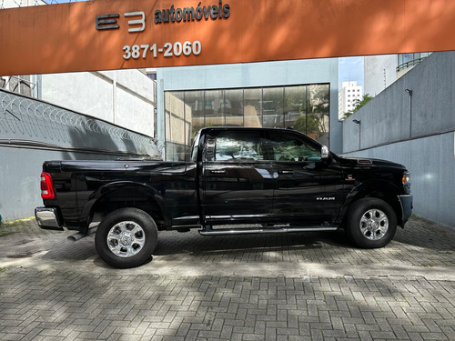 RAM Ram 2500 6.7 Laramie Cab. Dupla 4x4 Aut. 4p