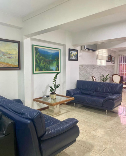 Se Vende Apartamento En Lecheria Ve02-1426lc-icar