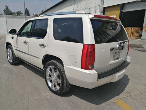 Imagen 6 de 12 de Cadillac Escalade Esv 6.2 Paq B Lujo At 2008