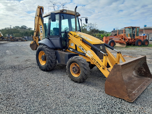 Retro Jcb 3cplus 2013 4x4 Gabinada Emplacada