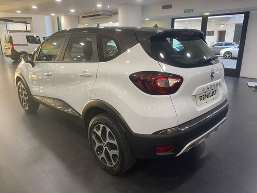 Imagen 3 de 15 de Autos Y Camionetas Renault Captur Bose Volkswagen Toyota E