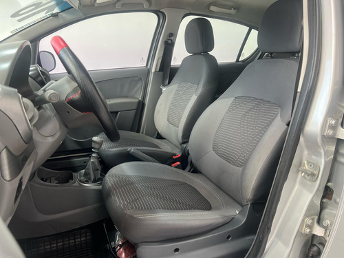 Fiat Palio 1.0 MPI ATTRACTIVE 8V FLEX 4P MANUAL