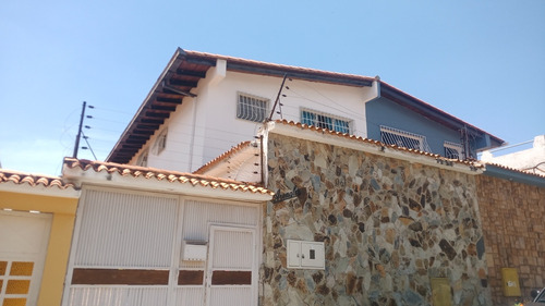 Vendo Acogedora Casa En Colinas De Vista Alegre 