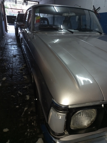 Ford Falcon Estandar Seg .mano