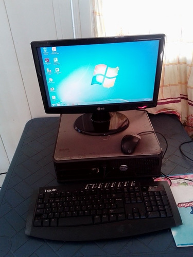 Imagen 1 de 4 de Computadora