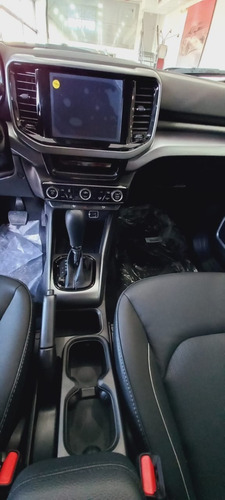 Imagen 17 de 21 de Fiat Toro 1.8 Freedom 4x2 - C