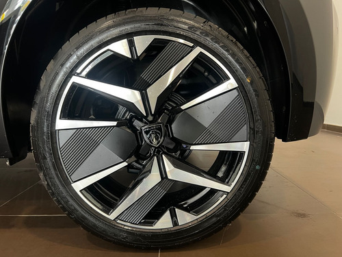 Peugeot 208 1.0T Gt