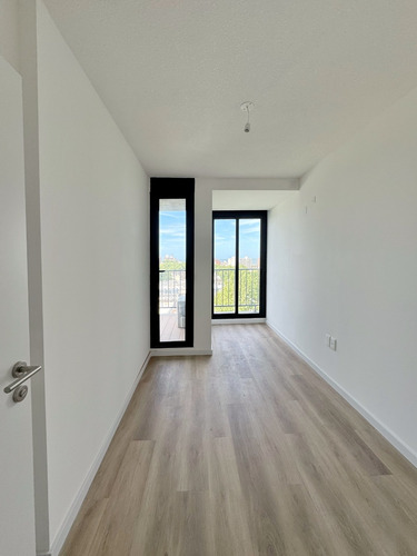 Apartamento 2 Dormitorios Con Balcón Al Frente Y Vista Despejada - Palermo