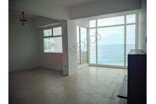 Imagen 8 de 25 de Lujoso Departamento Con Hermosa Vista Panorámica Al Mar Ubicado En Playas De Tijuana A Unos Pasos Del Mar