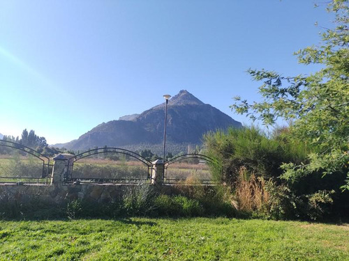 Casa De 170 M2 Con Costa De Rio!!, El Hoyo, Chubut
