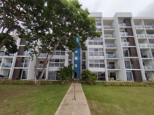 Imagen 12 de 19 de Exclusivo Apartamento A Unos Pasos Del Mar En Playa Caracol Djn21-9321
