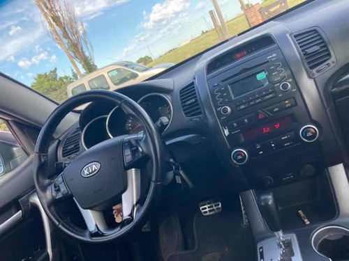 Kia Sorento 2.4 Ex 4x2 6at 2013