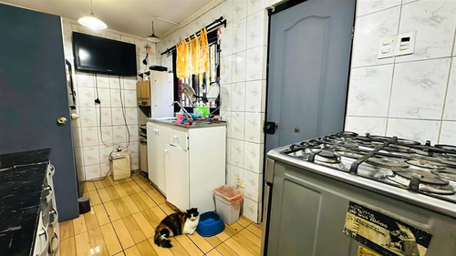Casa En Venta De 4 Dorm. En Quilicura