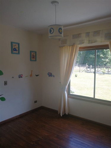 Imagen 12 de 28 de Casa En Venta De 5 Dorm. En Villarrica