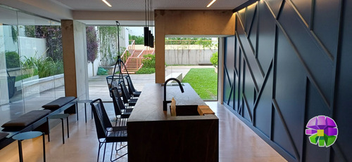 Monoambiente Con Balcón Terraza Y Parrilla En Complejo