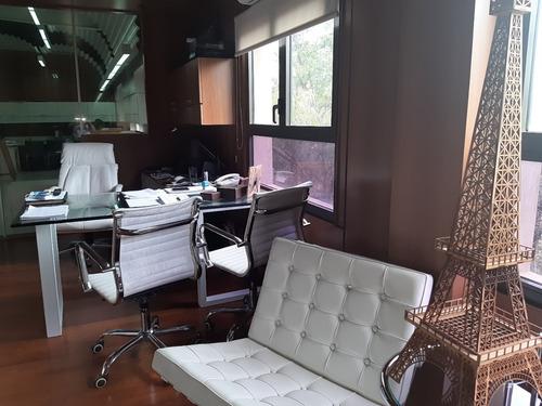 Imagen 3 de 12 de Venta Oficina 155 Mts. En Complejo De Canning
