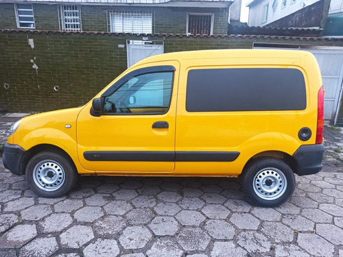 Imagem 2 de 8 de Renault Kangoo Express 2013 1.6 16v Porta Lateral Hi-flex 5p
