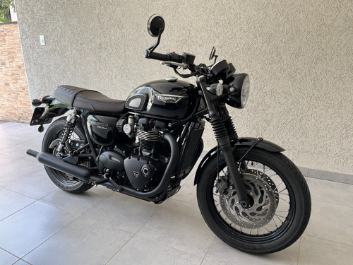 Triumph Bonneville T120 Black