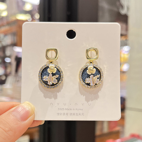 Pendientes Con Forma De Lazo Y Perlas, Diseño Moderno, Circo