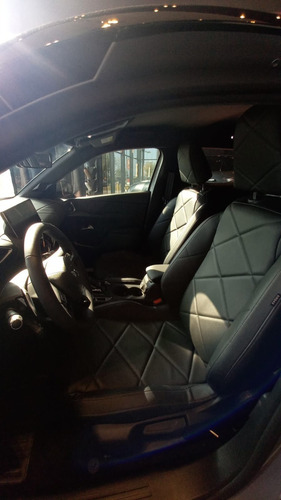 Imagen 10 de 17 de Ds3 Crossback Rivolli At8