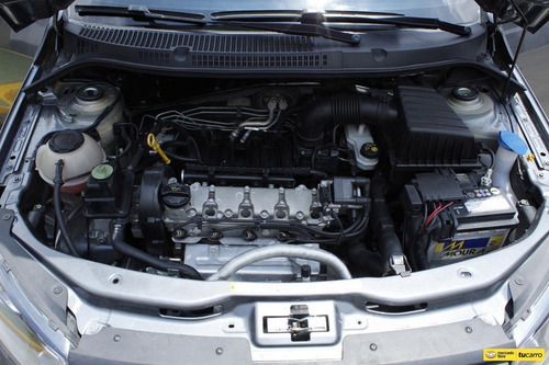 Imagen 12 de 25 de Volkswagen Voyage 1.6 Trendline