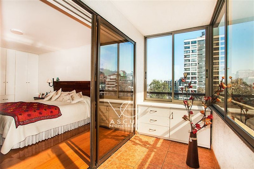 Departamento En Venta De 4 Dorm. En Providencia