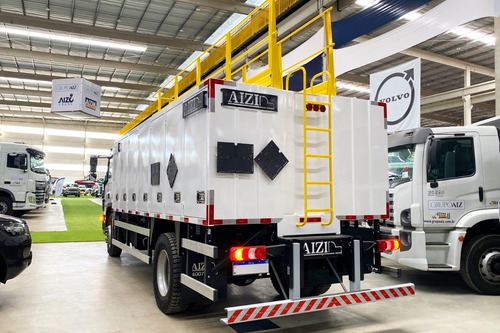 Caminhão Mercedes-benz Atego 1719 4x2 Comboio 6.000l Aizi