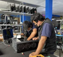 Comprar Somos Servicio Técnico De Computadoras Pc Y Laptops