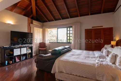 Casa En Venta - Mls #24-7403