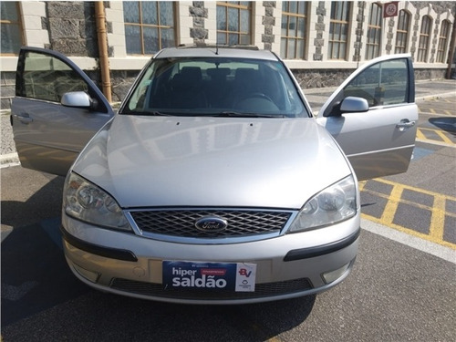 Ford Mondeo 2.0 Ghia 16v Gasolina 4p Automático