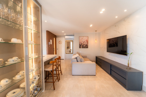 Apartameto Sudoeste - Reformadíssimo! Lindo! Novíssimo! 2q - 59m2 - Porteira Fechada