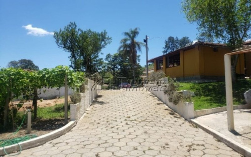 Excelente Chácara Próximo À Rodovia Carvalho Pinto