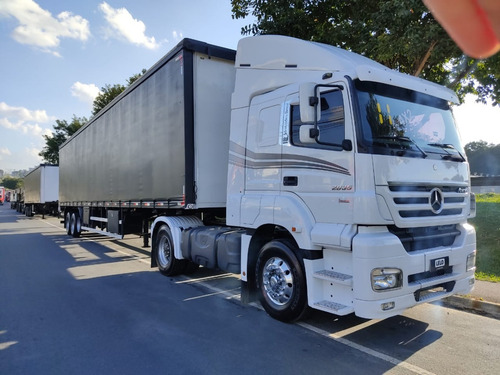 Imagem 2 de 7 de Conjunto Axor 2035 4x2 Toco Ano 2011+sider Randon Ls 28