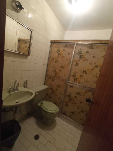 Imagen 11 de 12 de Venta Apartamento Centro Maracay