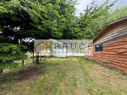 Casa En Arriendo De 2 Dorm. En Lanco