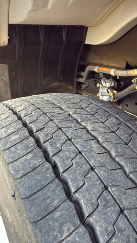 Mb Atego 2426 - 215.977 Km - Baú 9,00x2,85 Com Plataforma