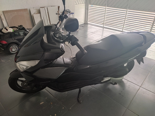 Imagem 3 de 5 de Honda Pcx