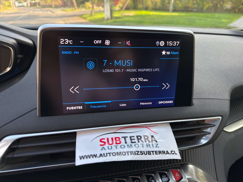 Peugeot 3008 Puretech 1.2 MT